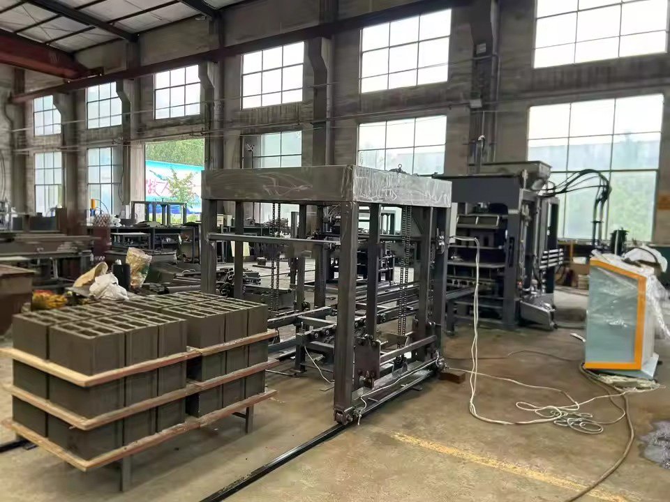 MAIKONG Fully Automatic Brick Making Machine