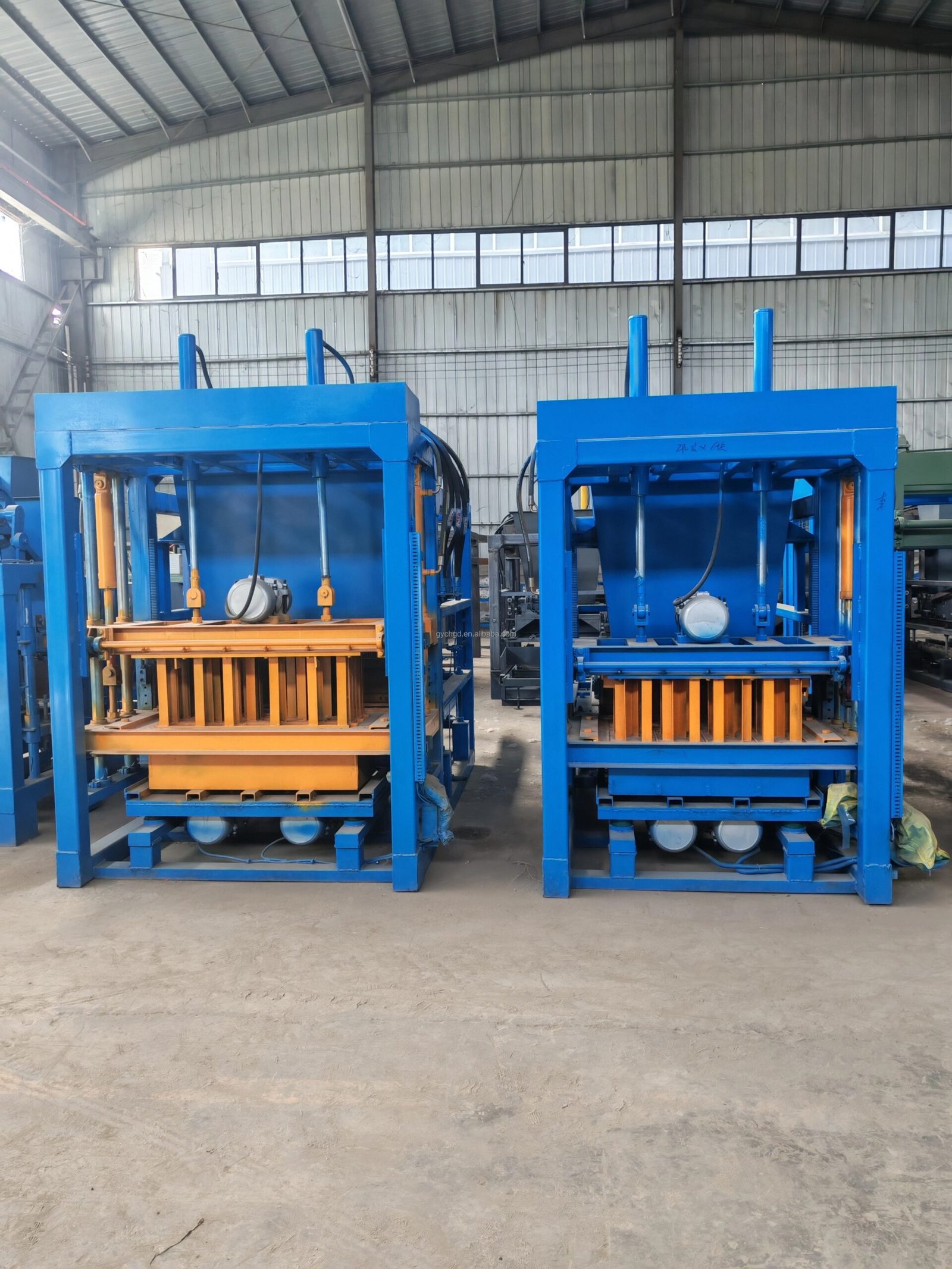 Hydraulic Concrete Brick Making Machine 5 Hydraulic Concrete Brick Making Machine