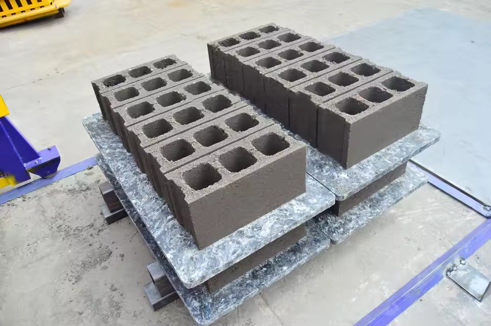 Cement Block Making Machine