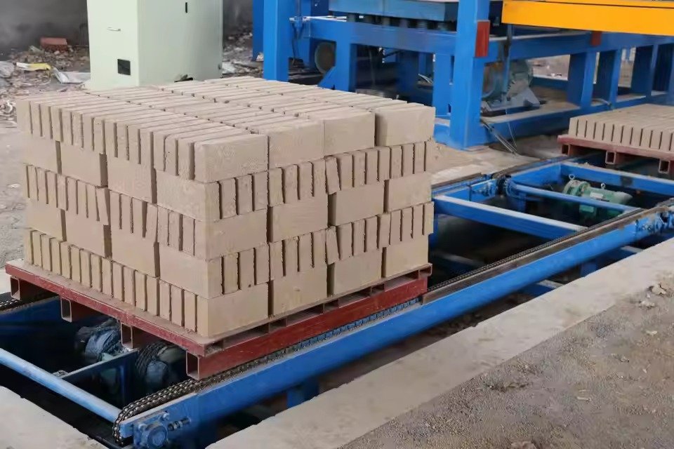About Us 6 brick making machines