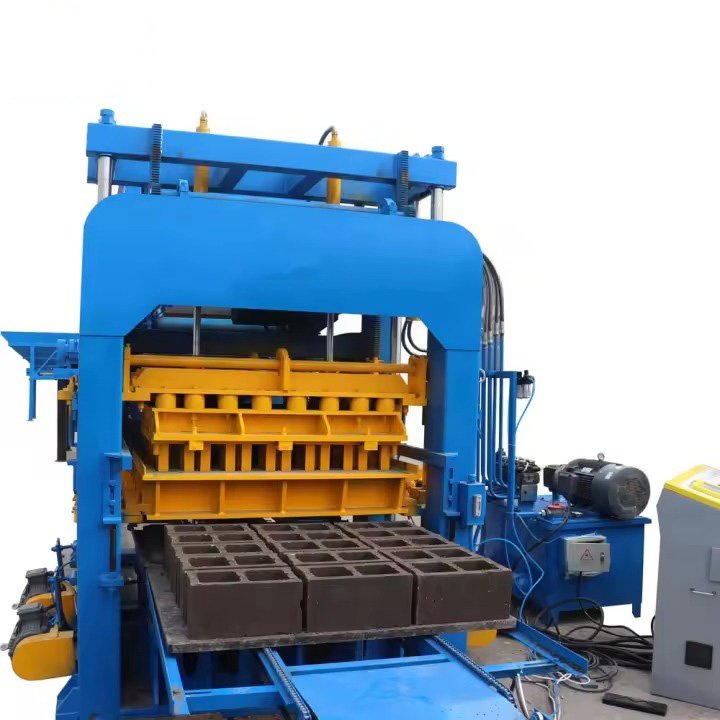 About Us 4 brick making machines