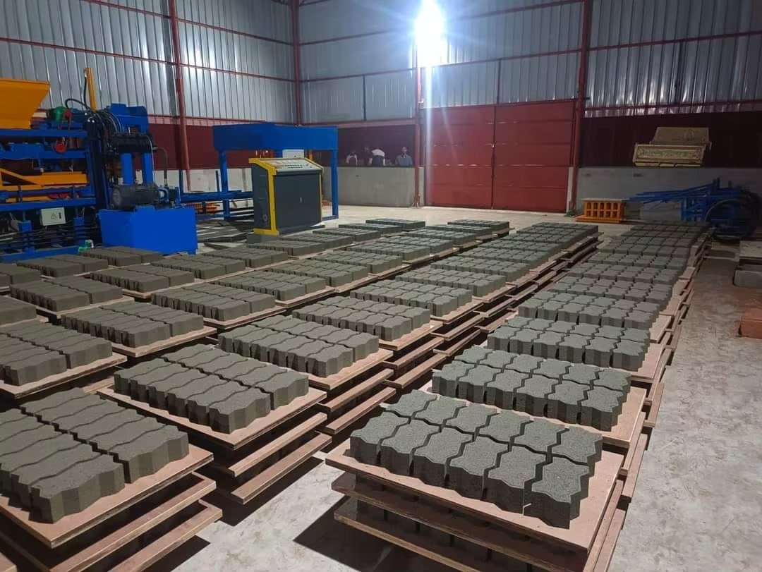 ORDER 9 Block Making Machine