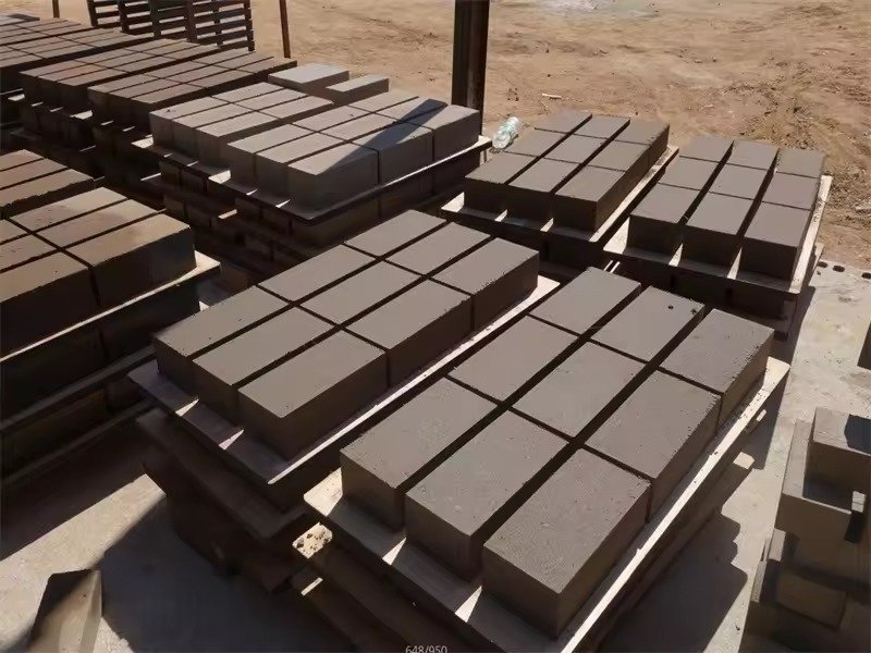 MAIKONG factory producing high-quality brick making machines for South African market