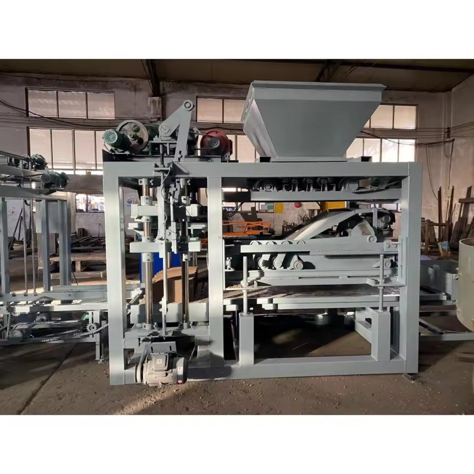 Manual vs. Automatic Block Making Machines: Which is Right for You? 7 Automatic Block Making Machines