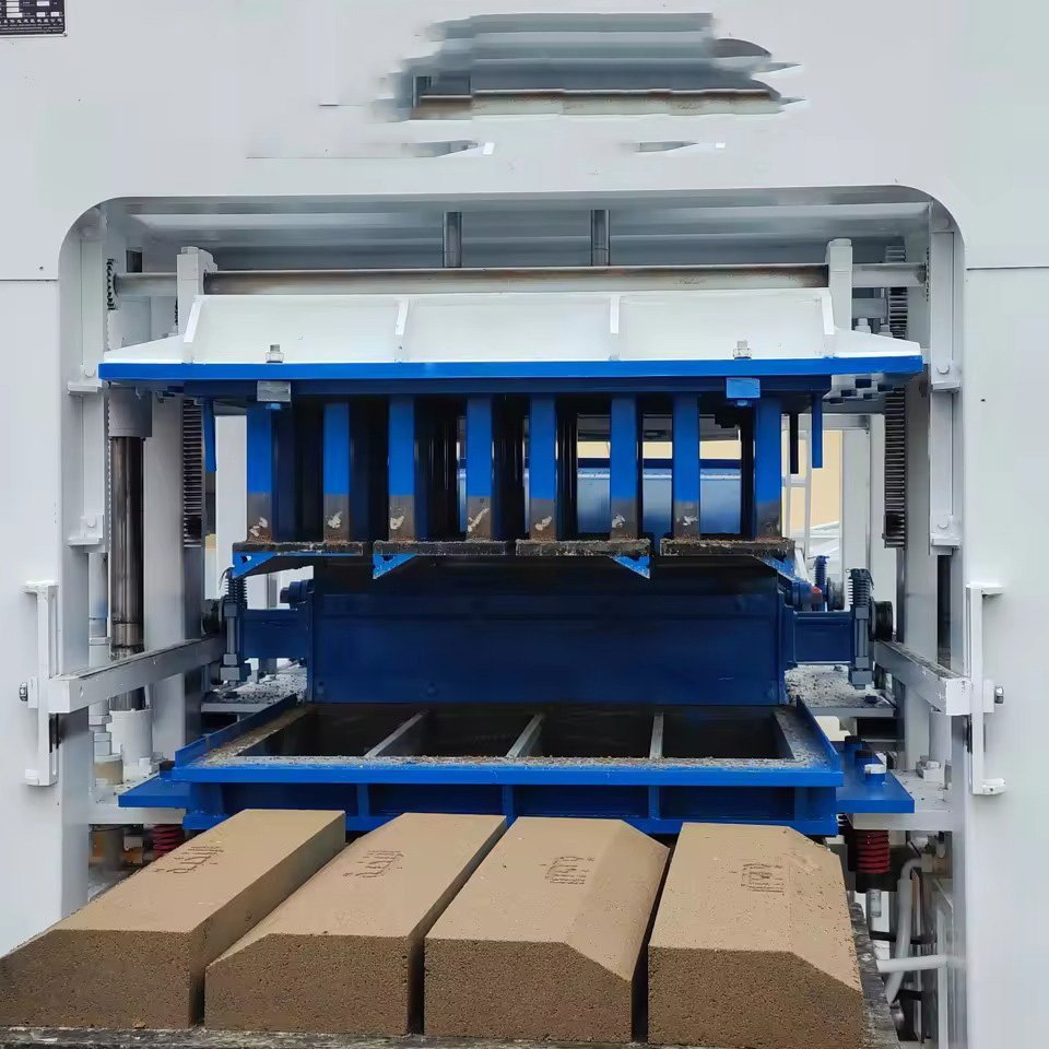 Cinder Block Making Machine